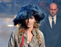 Is Galliano's Future At Oscar De La Renta?