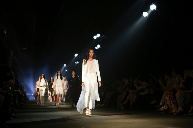 prabal gurung runway