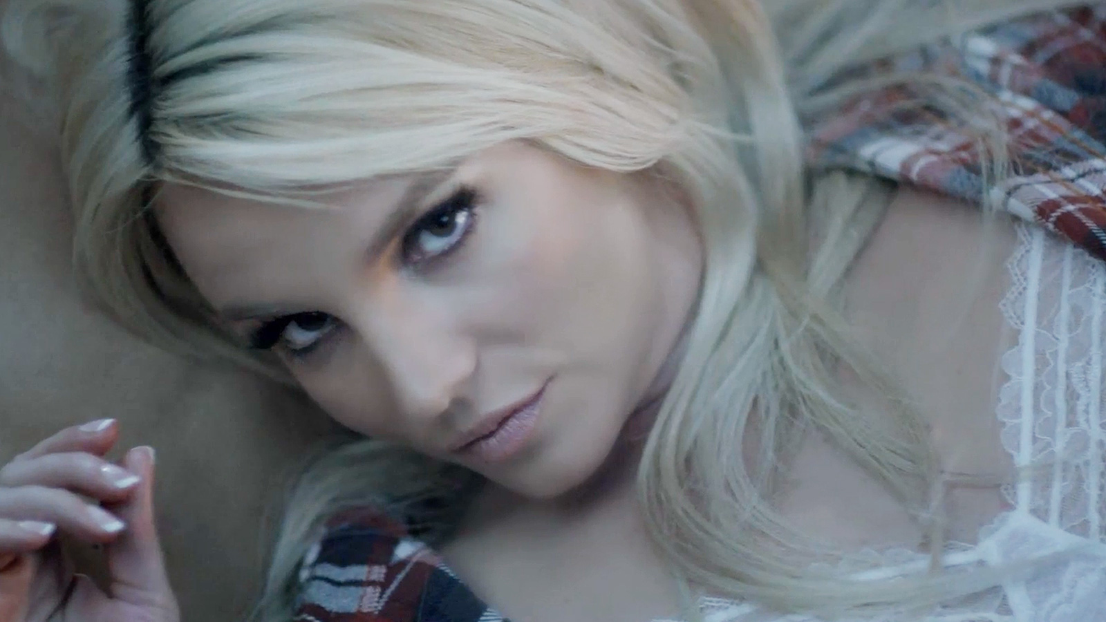 When False Eyelashes Go Wrong