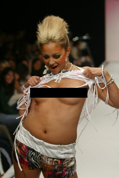 nicole-richie-topless-nipple-piercing