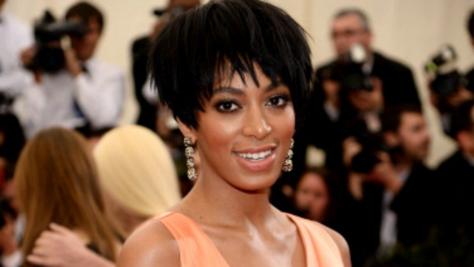 Video: Solange Attacking Jay Z