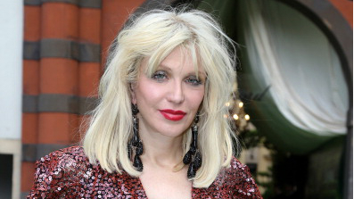 Courtney Love Rants About Flower Crowns