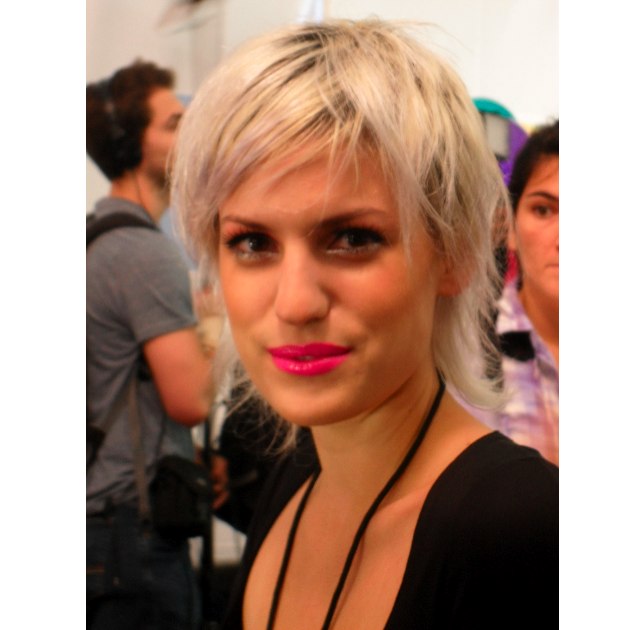 NYFW SS 2012 Beauty Trend Spotter: Brighten Yellow Lids