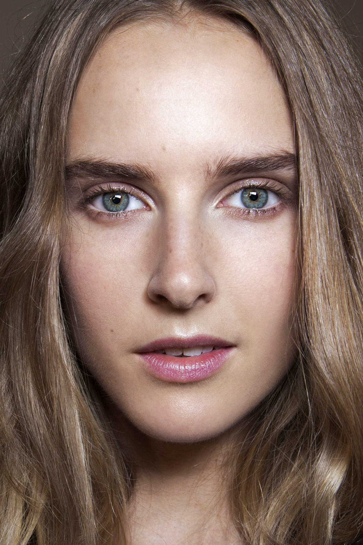 5 Beauty Reasons to Stop Taking So Many Steamy Showers