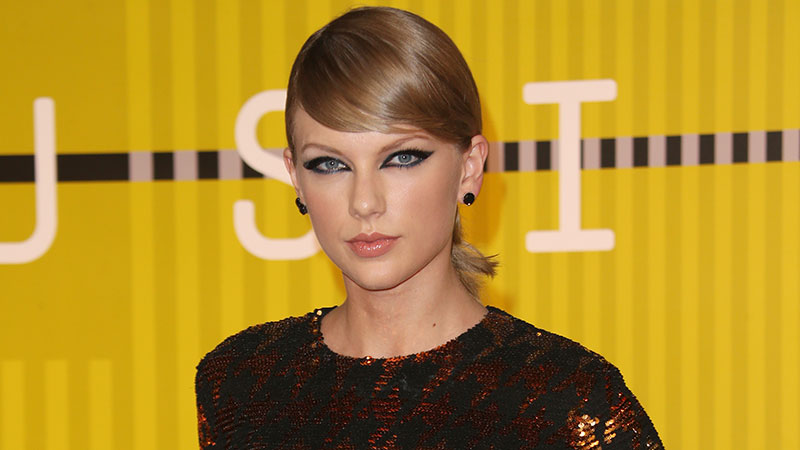 Beauty ASMR Videos to Soothe Your Soul and Leave You Mesmerized