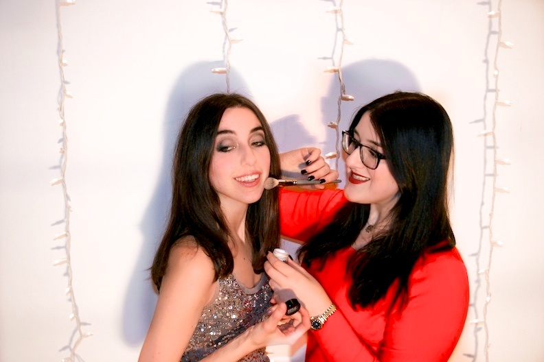 5 Holiday Party Outfit Ideas for Every Type of Soiree