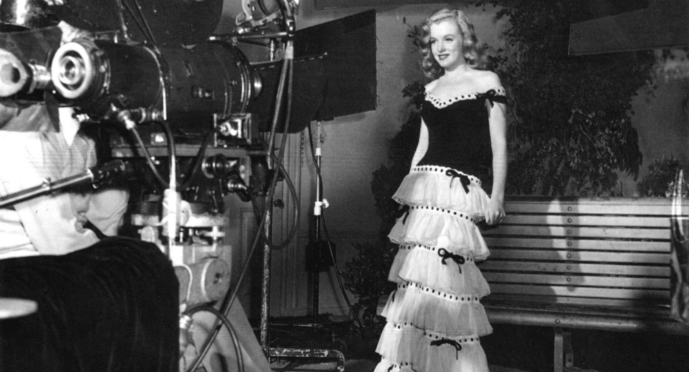 'Blonde' Review: Marilyn Monroe Movie Lacks 'Empathy', Sexual Assault