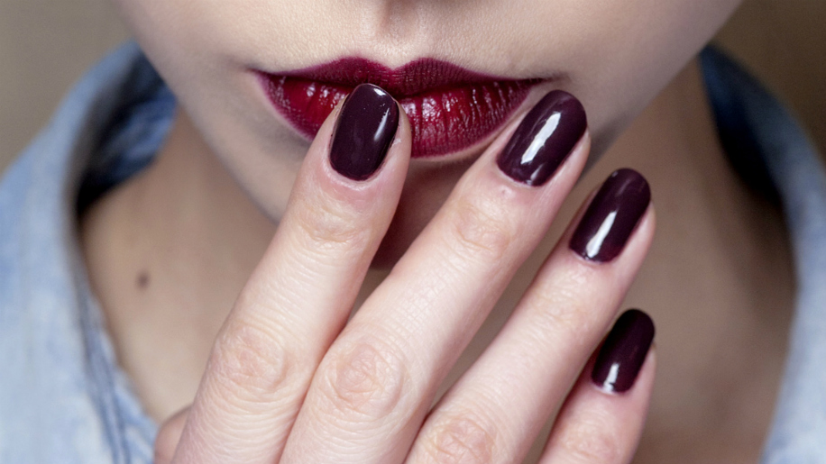 dark nails fall 2015