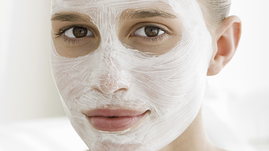 A British Beauty Blogger Is Endorsing Semen Facials for Clearer Skin