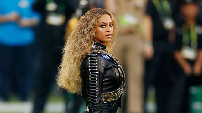 Beyonce teases lemonade