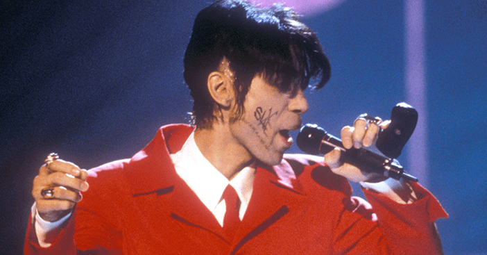 Sinead O’Connor Nothing Compares to You Lyrics Meaning: Nothing Compares 2 U