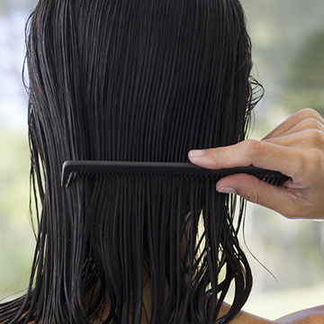 The 5 Biggest Mistakes You're Making When Air Drying Your Hair