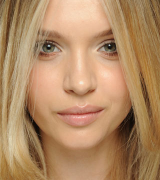 Microdermabrasion: How to Get Glowing Skin That Lasts Two Weeks