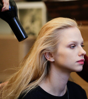 Acure Organics' Brightening Facial Scrub Will Change You