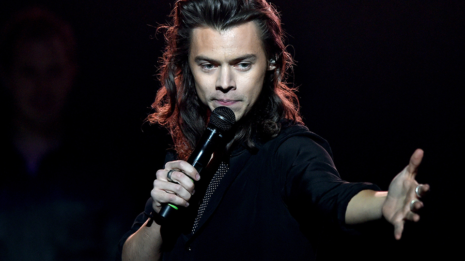 Harry Styles at BLACKPINK LA Concert After Jennie Dating Rumors | Video