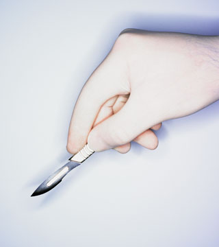 Dermaplaning: The Scary Beauty Treatment That Reveals Smoother Skin