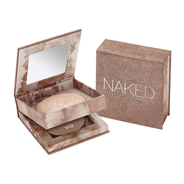 How to Perfect the Goth Makeup Trend for Fall 2015