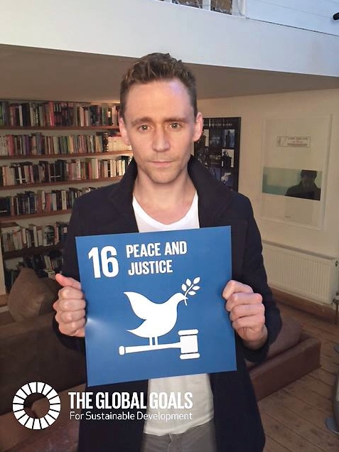 Facebook/Tom Hiddleston