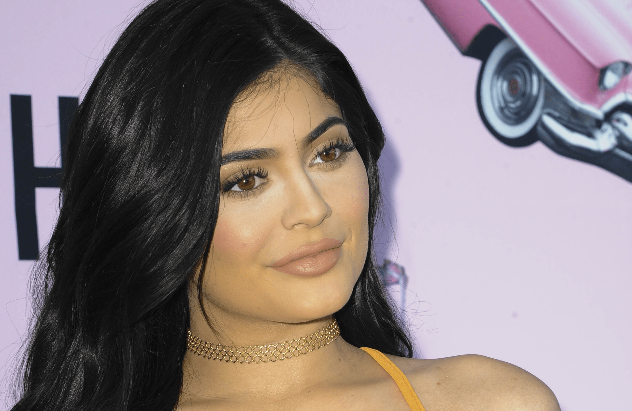 Kylie Jenner Disables Comments on IG, Tired of All the 'Self Promoting'