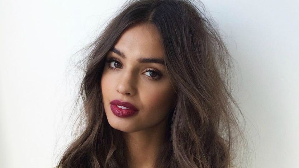 Living Proof Full Dry Volume Blast Is the Only Texturizing Spray You Need