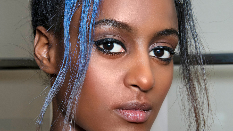 Color-Changing Hair Dye - The Unseen