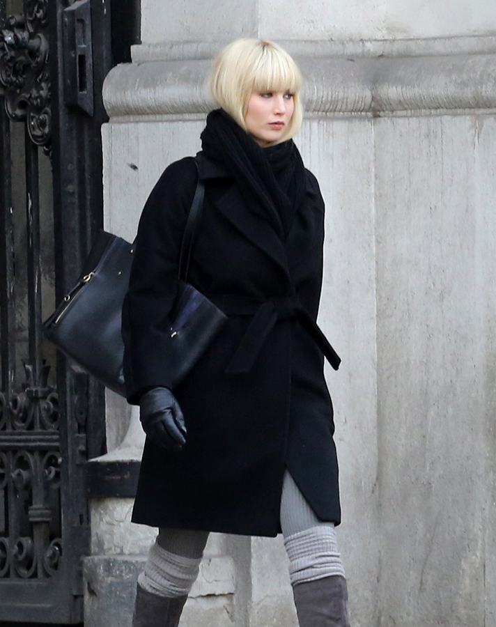 jennifer lawrence bangs