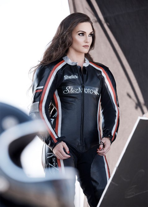 Covergirl Shelina Moreda