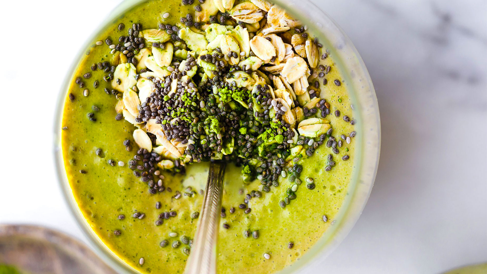 STYLECASTER | Smoothies for Skin and Hair Benefits