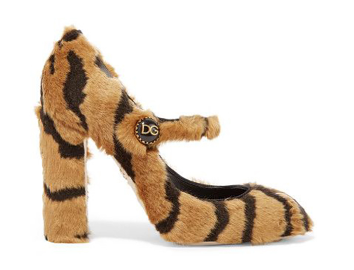 STYLECASTER | 63 of the Best Animal Pieces to Add to Your Wardrobe Right Now