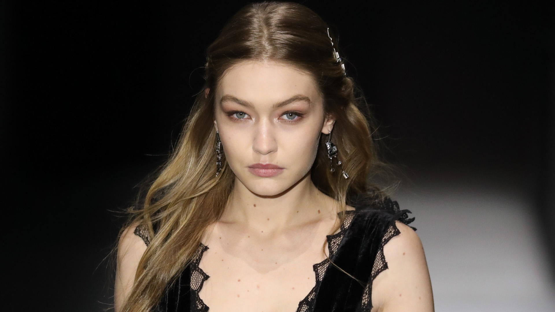 Gigi Hadid Responds Body Shamers During NYFW