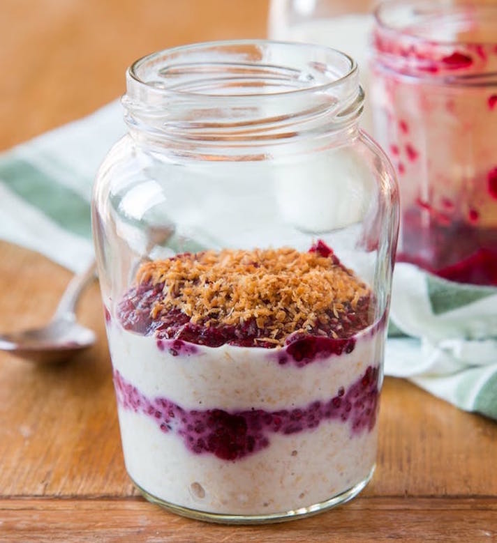 STYLECASTER | 11 No-Cook Breakfast Ideas with 5 Ingredients or Less