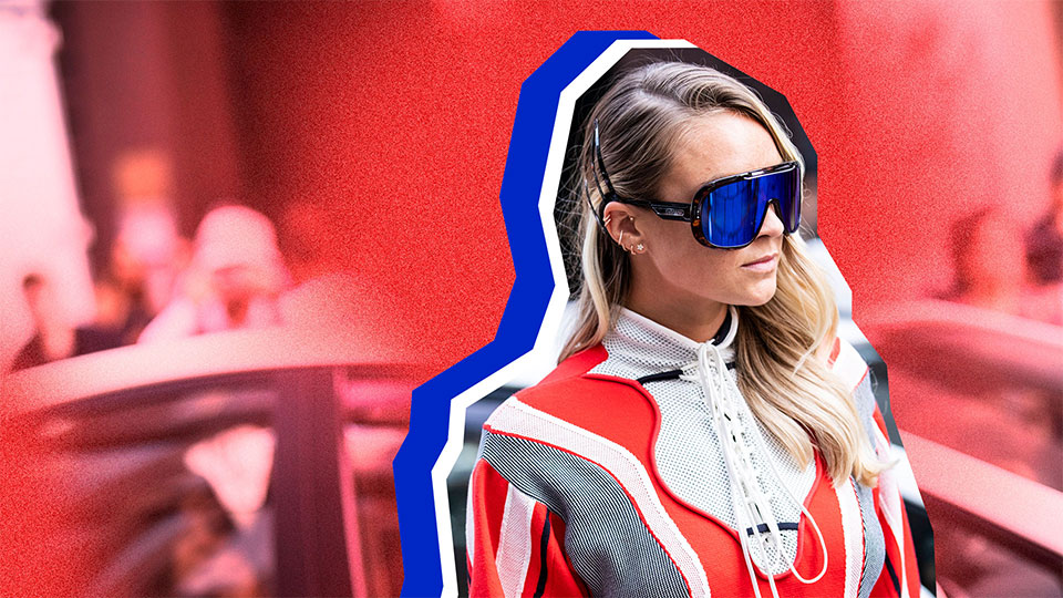 What to Know About Chromotherapy Glasses