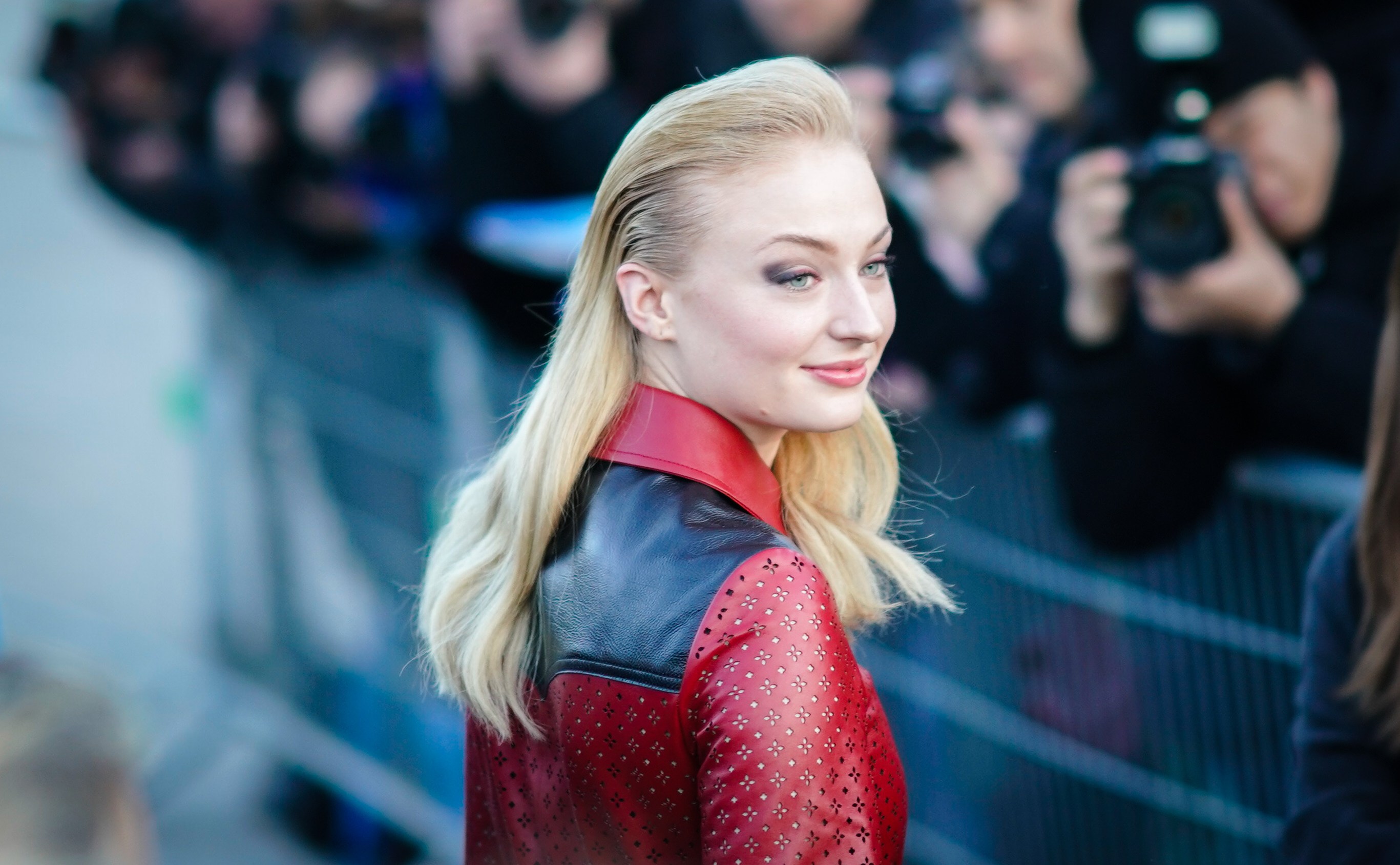 STYLECASTER | Celebs Told to Lose Weight for Roles | Sophie Turner
