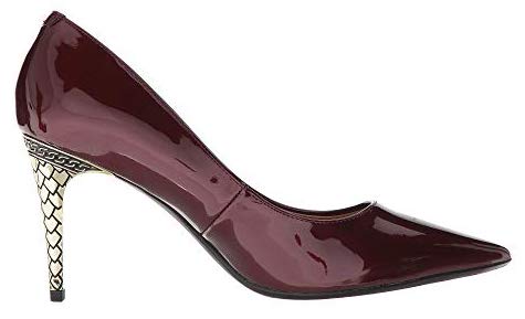 STYLECASTER | Wide-Fit Statement Shoes