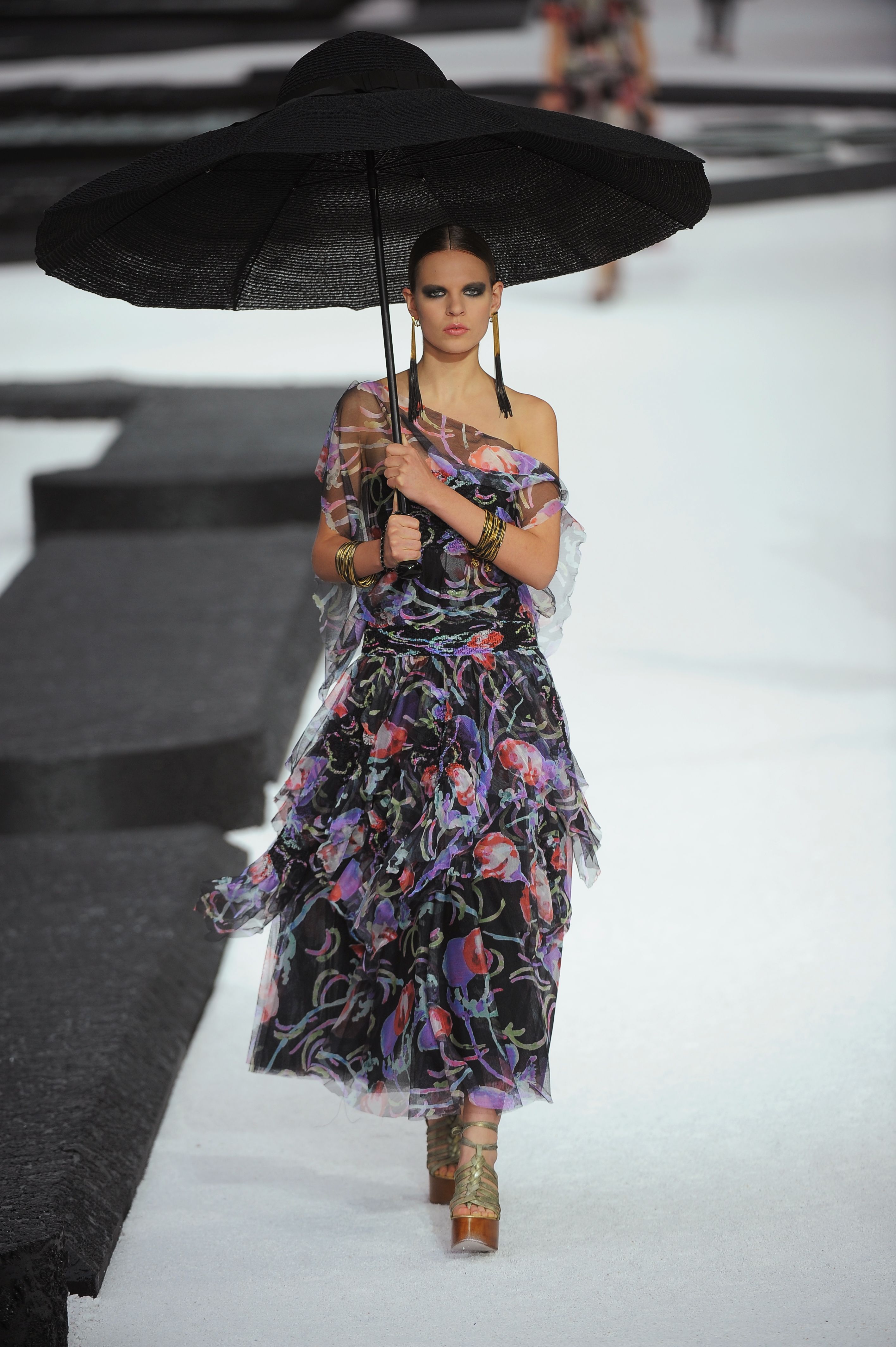 STYLECASTER | Honoring Karl Lagerfeld, and Celebrating the Incredible Woman Succeeding Him