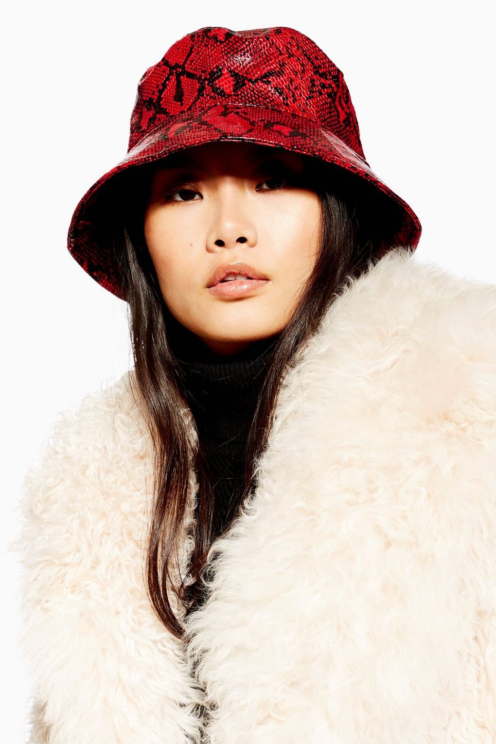 Winter is The Perfect Time of Year to Stock Up on Hats | STYLECASTER