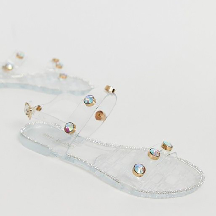 STYLECASTER | If Jelly Sandals Are Wrong, I Don't Want to Be Right