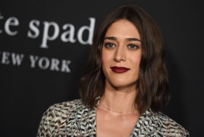 Lizzy Caplan