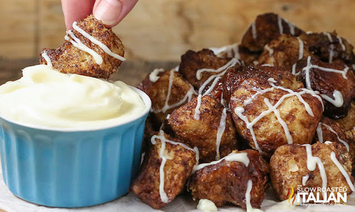 STYLECASTER | 17 Stoner Snacks You Can Actually Whip Up in the Slow-Cooker | Cinnamon Roll Pull-Apart Bread