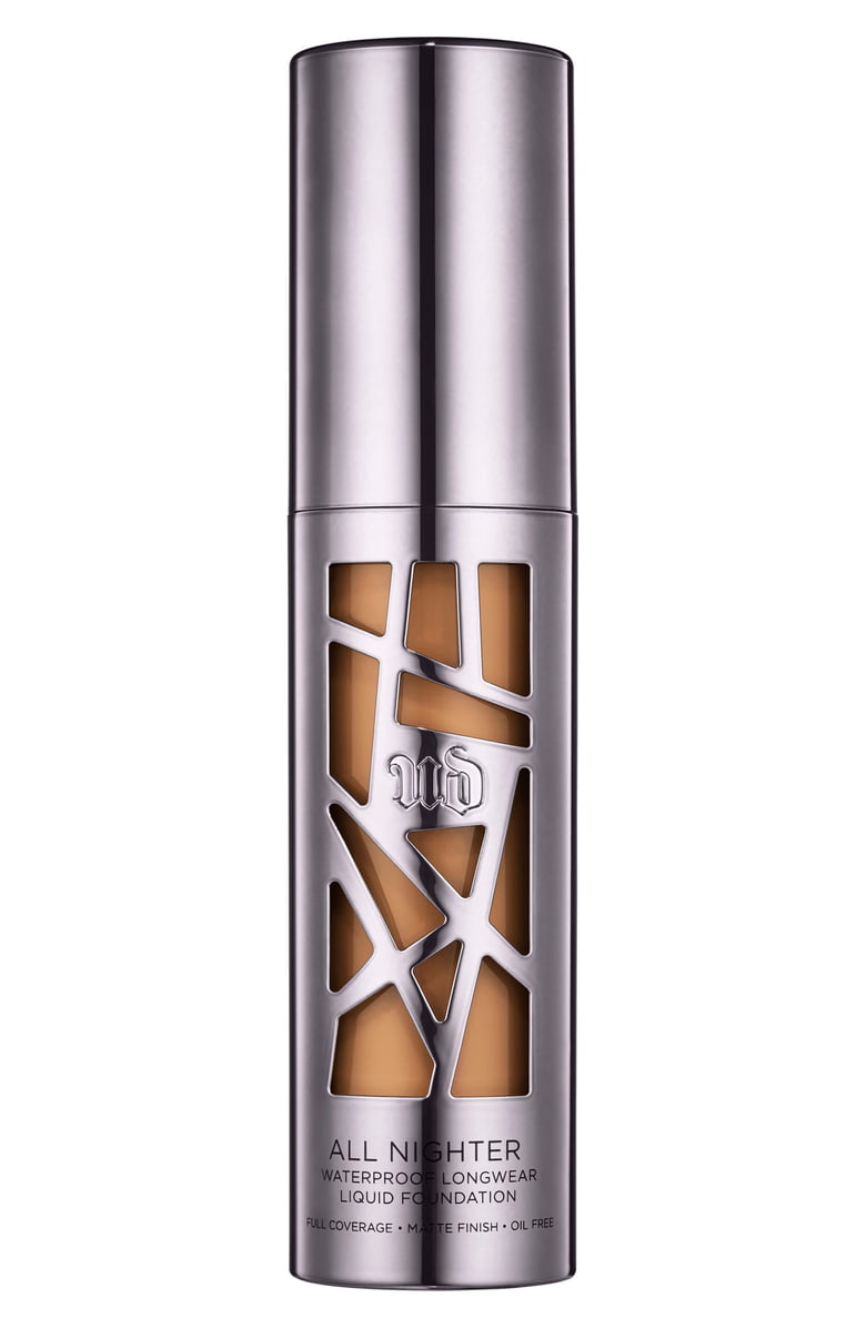 The Best Long-Wearing Bullet Proof Foundations to Stock up on For Festival Season | STYLECASTER