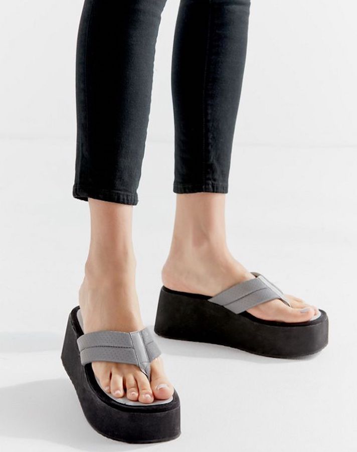 STYLECASTER | Urban Outfitters x Steve Madden