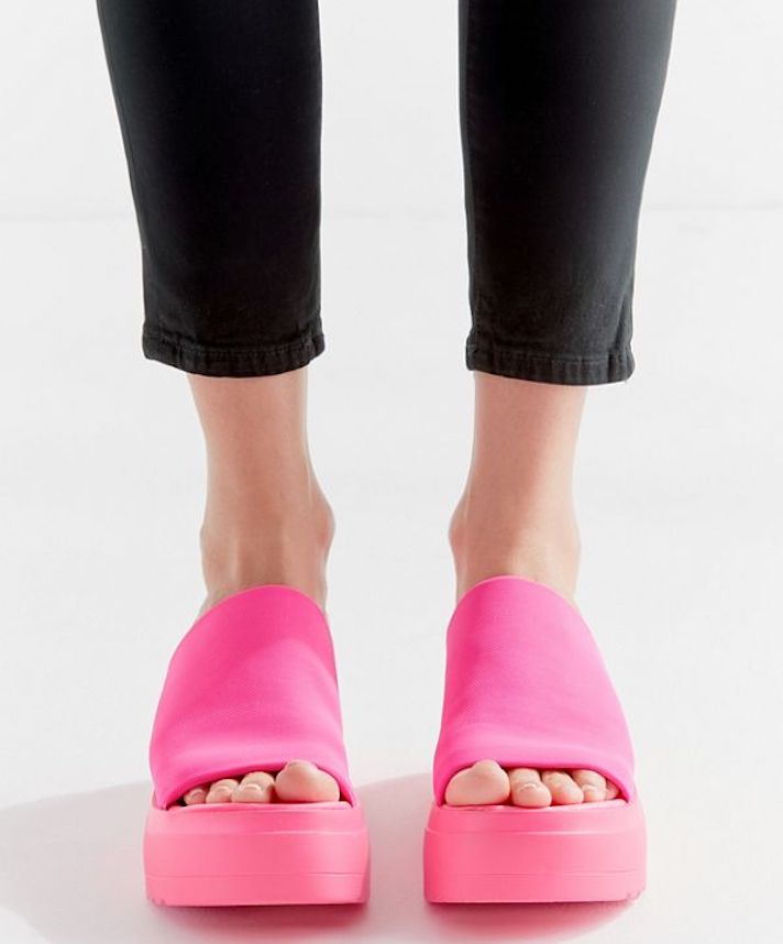 STYLECASTER | Urban Outfitters x Steve Madden