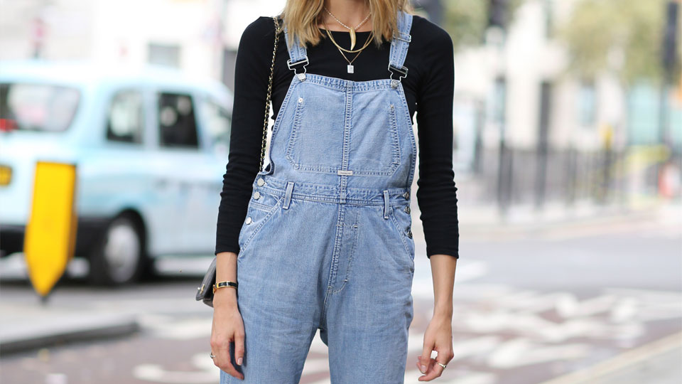 15 Pairs of Overalls Every "Cool Girl" in LA is Wearing Right Now | STYLECASTER