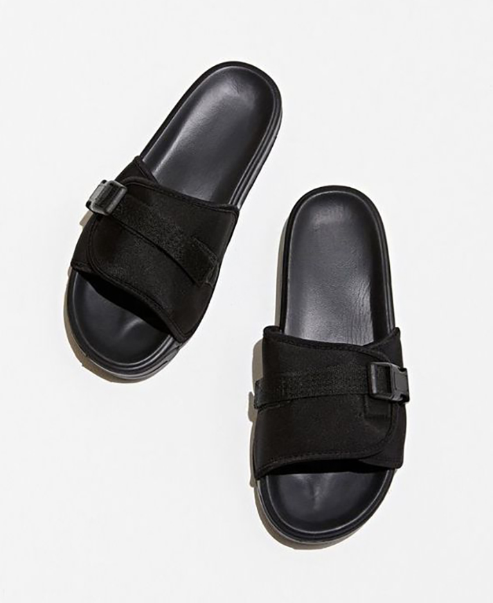 STYLECASTER | Summer Slides Are Back and Cuter Than Ever