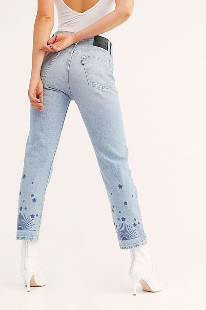 STYLECASTER | This Just In: Vintage Jeans Are the Big Fall 2019 Denim Trend