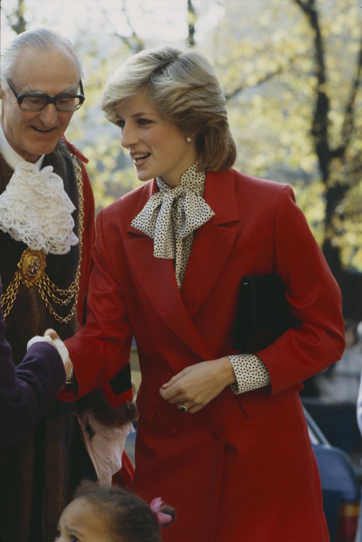 STYLECASTER | Princess Diana's Best Outfits