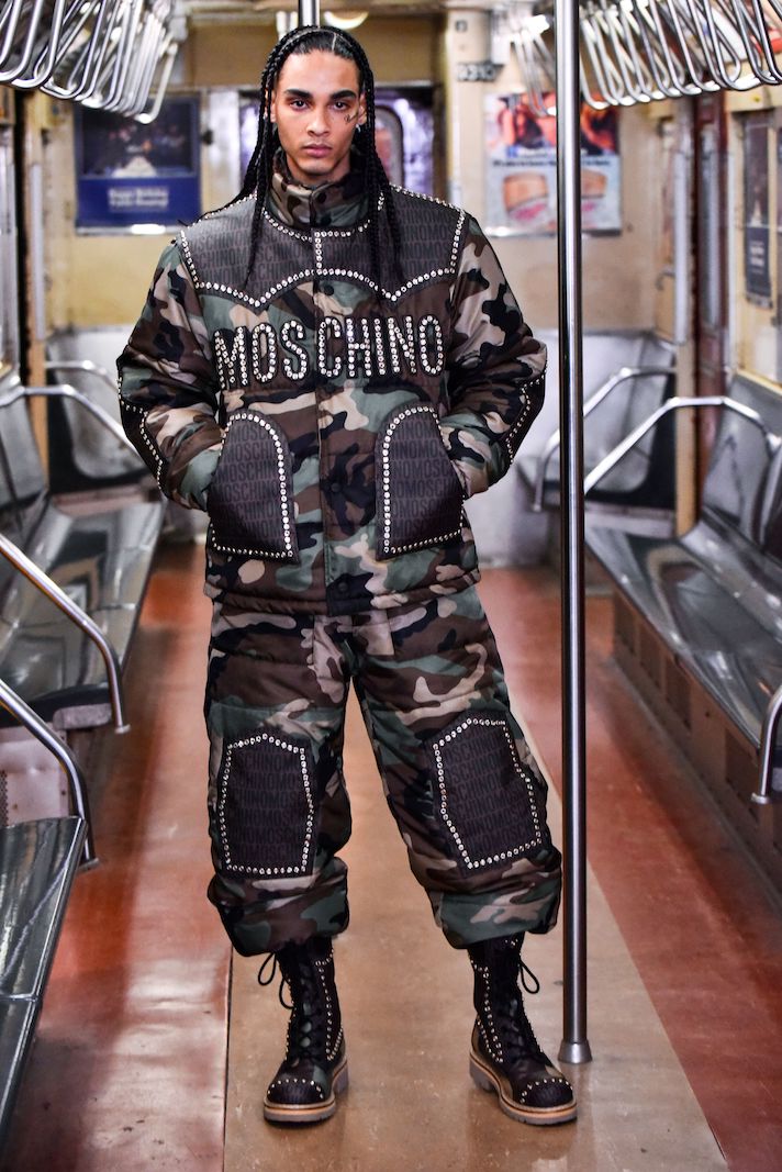 STYLECASTER | Moschino Pre-Fall 2020 Runway