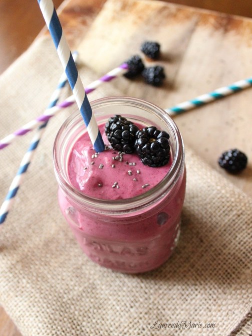 immunity smoothies blackberry banana