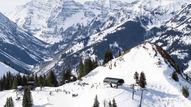 Loge Peak Mountains in Aspen