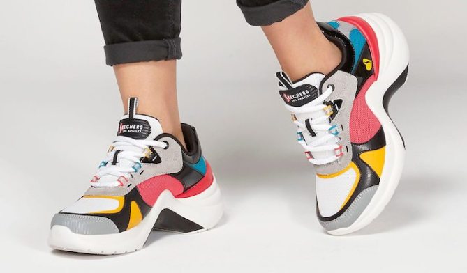 Summer 2020 Sneaker Trends | skechers chunky sneaker